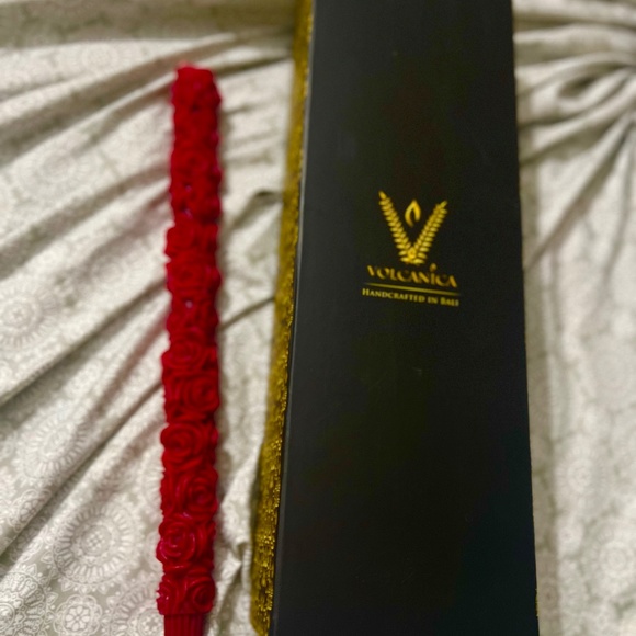 Volcanica Red Rose Candlesticks - Picture 1 of 1